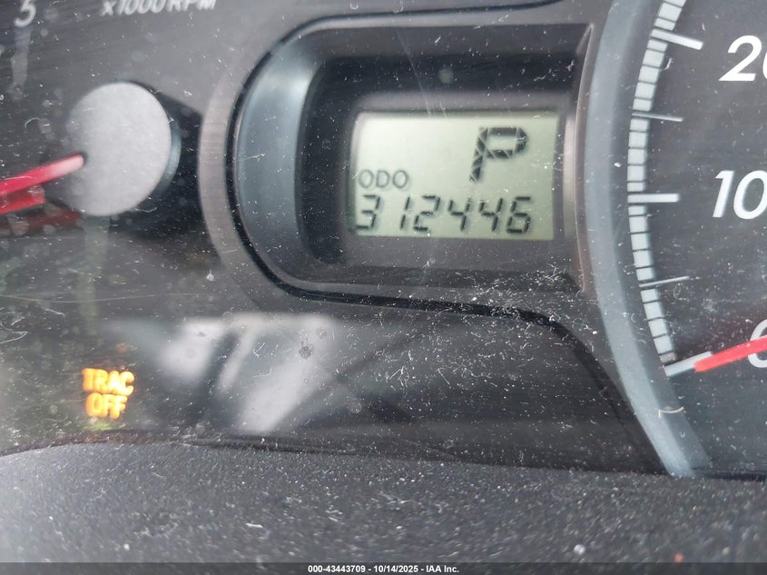 2014 Toyota Sienna Le V6 8 Passenger VIN: 5TDKK3DC4ES489483 Lot: 43443709