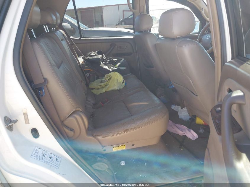 2004 Toyota Sequoia Limited V8 VIN: 5TDZT38A74S231588 Lot: 43443710