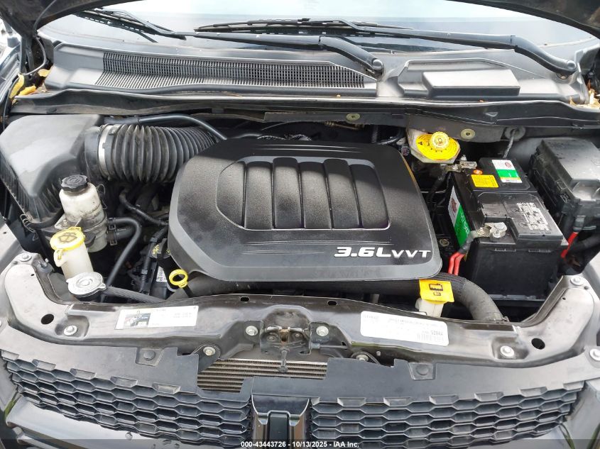 2016 Dodge Grand Caravan R/T VIN: 2C4RDGEG4GR340293 Lot: 43443726