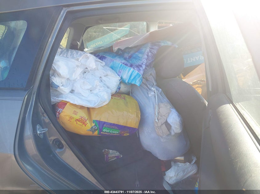 2T1KR32E36C581713 2006 TOYOTA MATRIX photo no. 8