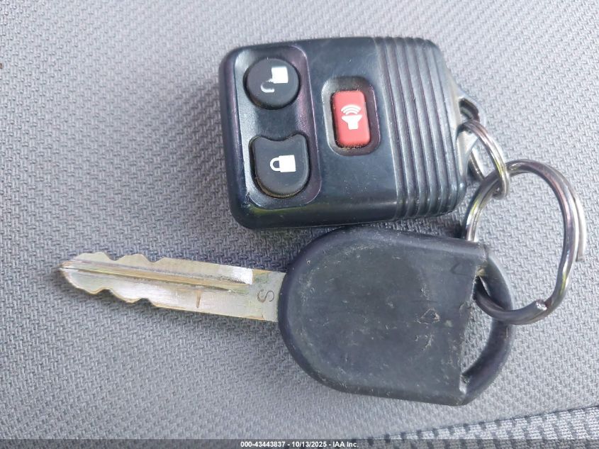 2004 Ford F-150 Lariat/Xl/Xlt VIN: 1FTPX12544FA26001 Lot: 43443837