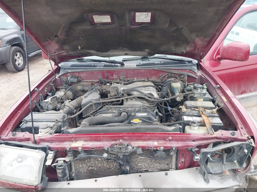 2000 Toyota 4Runner Limited V6 VIN: JT3HN87R1Y0276209 Lot: 43443919