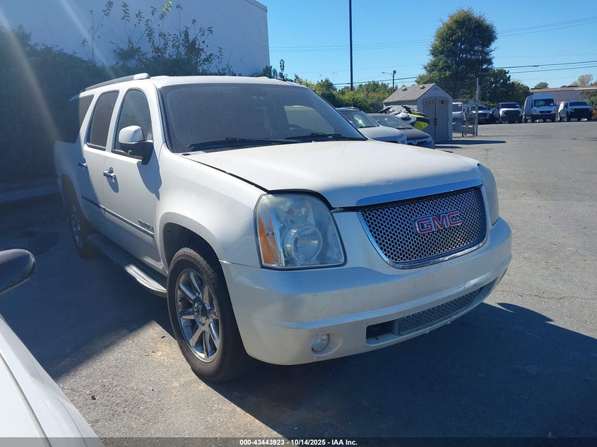GMC YUKON DENALI