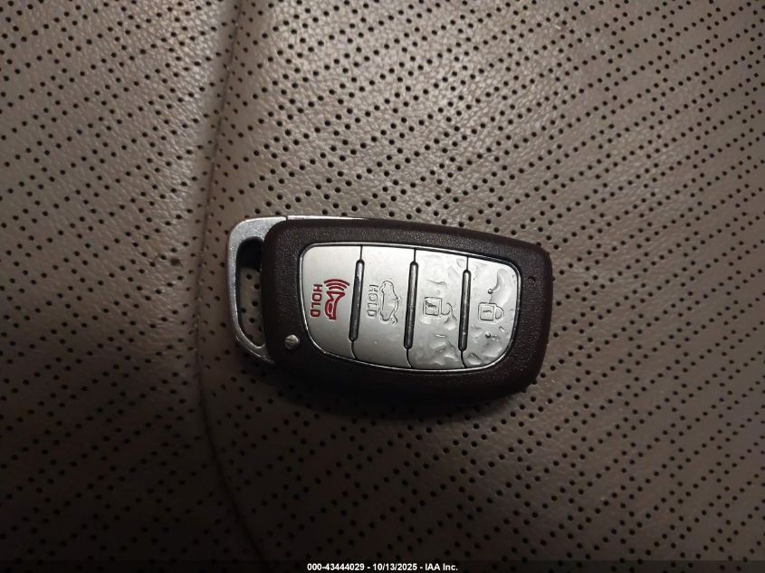 2017 Hyundai Elantra Limited VIN: KMHD84LF8HU283703 Lot: 43444029