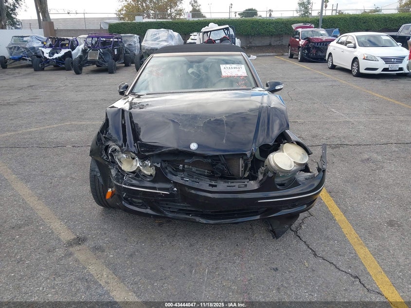 2007 Mercedes-Benz Clk 350 VIN: WDBTK56F17T082957 Lot: 43444047