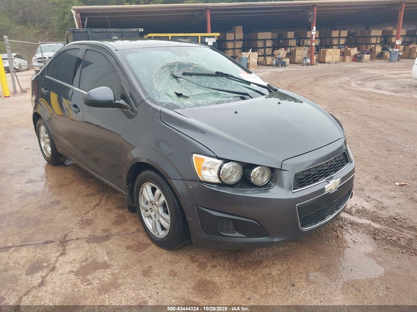 CHEVROLET SONIC LT AUTO