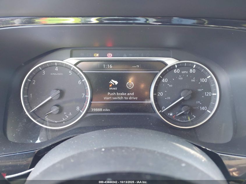 2022 NISSAN PATHFINDER SL 2WD 5N1DR3CB4NC203559