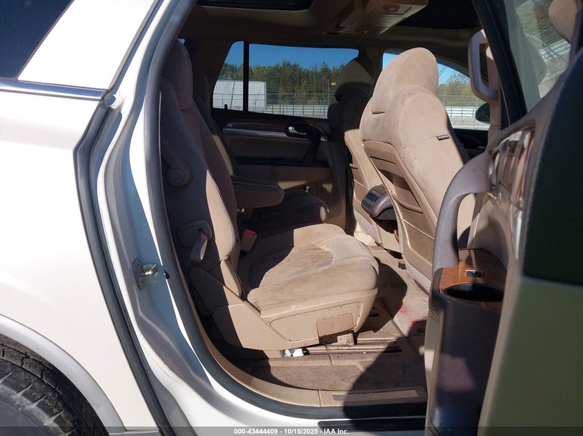 2008 Buick Enclave Cx VIN: 5GAEV13708J241585 Lot: 43444409