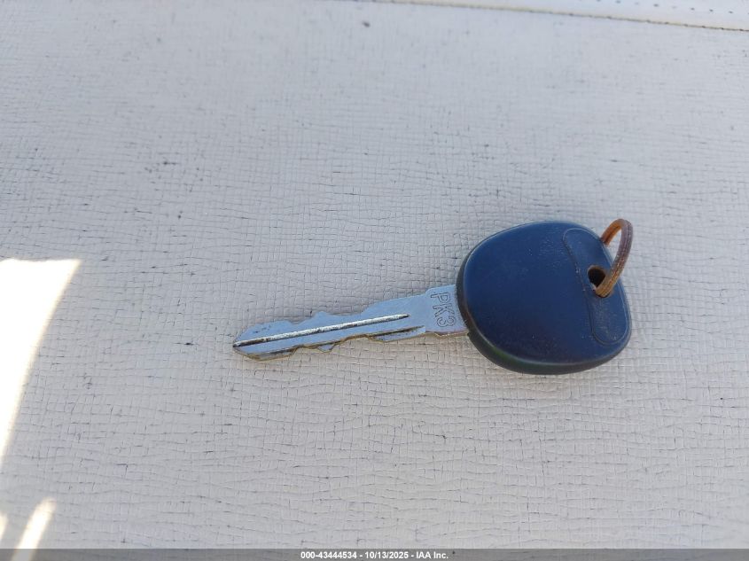 2002 Cadillac Deville Standard VIN: 1G6KD54Y72U276278 Lot: 43444534