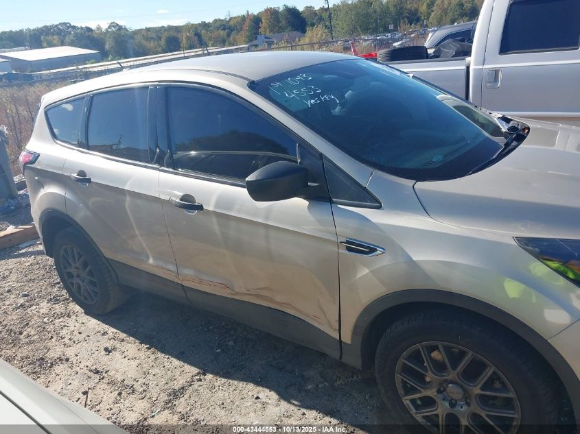 2018 Ford Escape S VIN: 1FMCU0F70JUC27040 Lot: 43444553