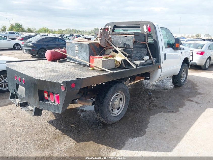 1FDRF3F64DEB92059 2013 FORD F350 photo no. 4