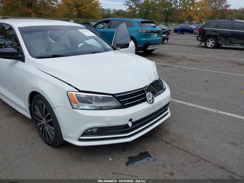 VOLKSWAGEN JETTA 1.8T SPORT