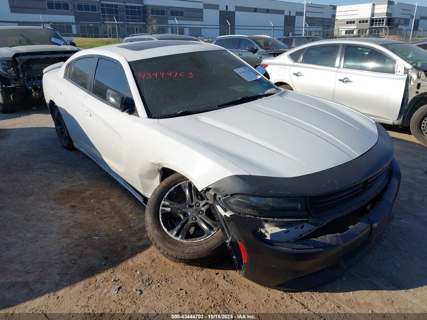 DODGE CHARGER SXT RWD