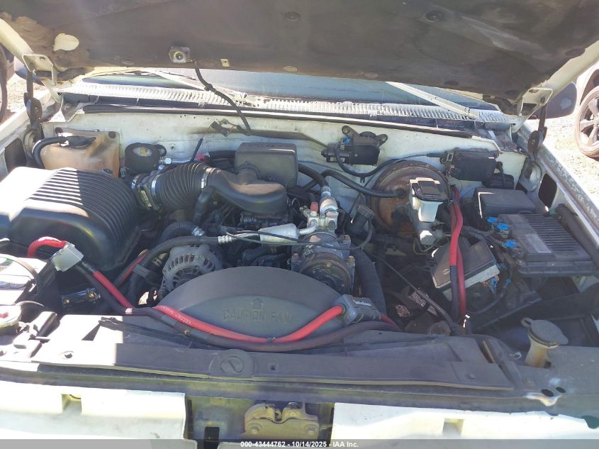 1997 Chevrolet Tahoe Ls VIN: 1GNEC13R3VJ392333 Lot: 43444762