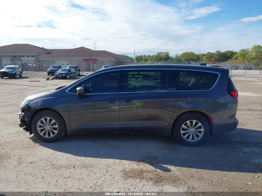 2017 Chrysler Pacifica Touring VIN: 2C4RC1DG4HR507917 Lot: 43444826