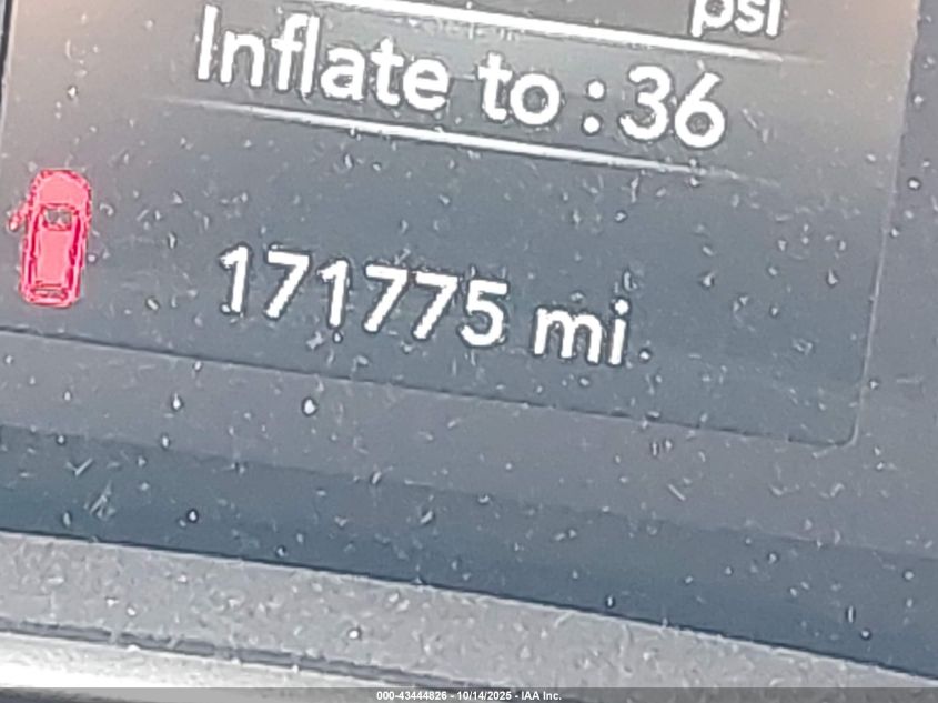 2017 Chrysler Pacifica Touring VIN: 2C4RC1DG4HR507917 Lot: 43444826