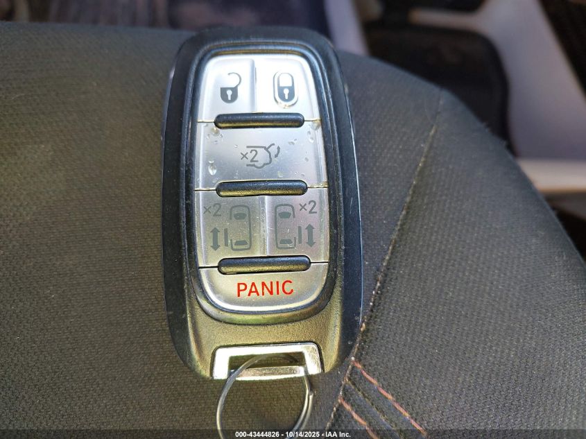 2017 Chrysler Pacifica Touring VIN: 2C4RC1DG4HR507917 Lot: 43444826