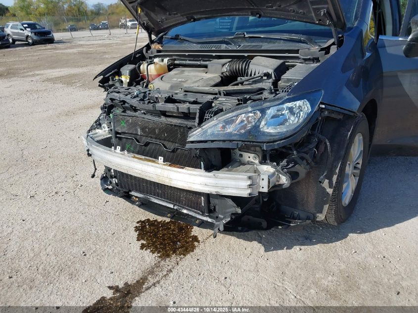 2017 Chrysler Pacifica Touring VIN: 2C4RC1DG4HR507917 Lot: 43444826