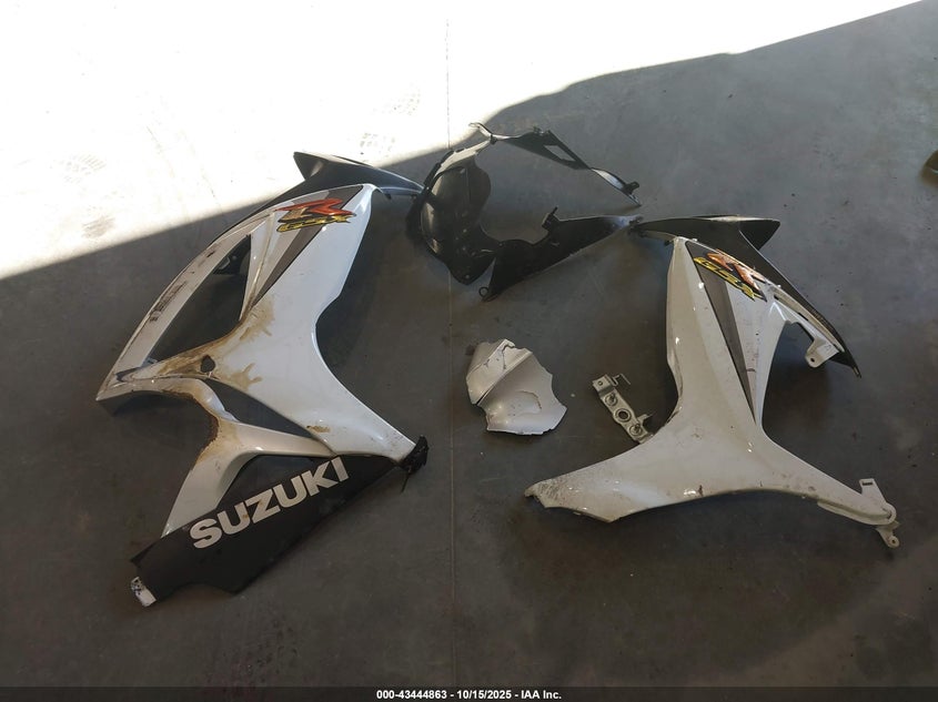 2007 Suzuki Gsx-R600 VIN: JS1GN7DA672100768 Lot: 43444863