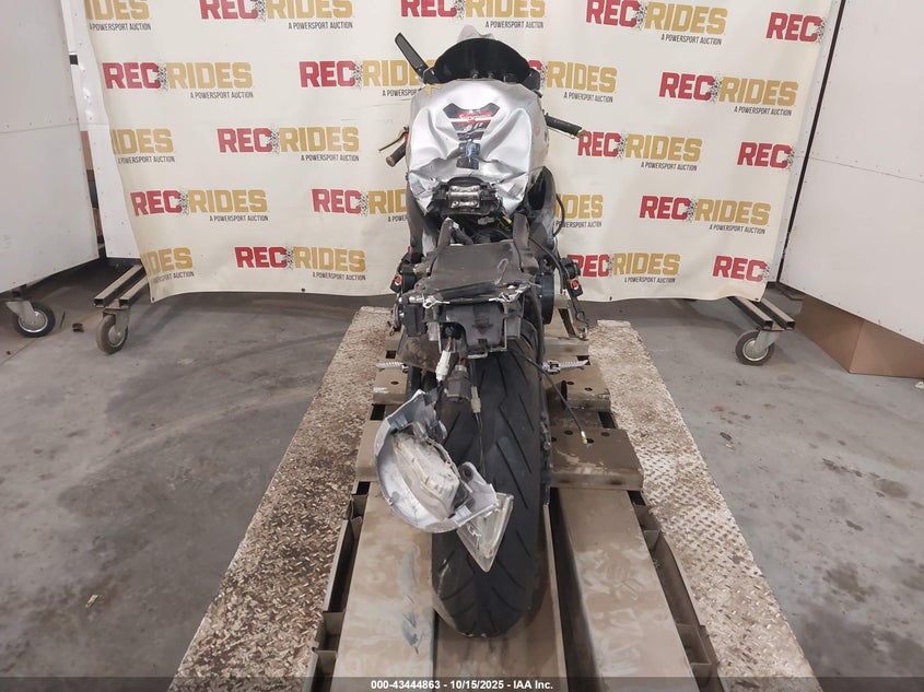 2007 Suzuki Gsx-R600 VIN: JS1GN7DA672100768 Lot: 43444863