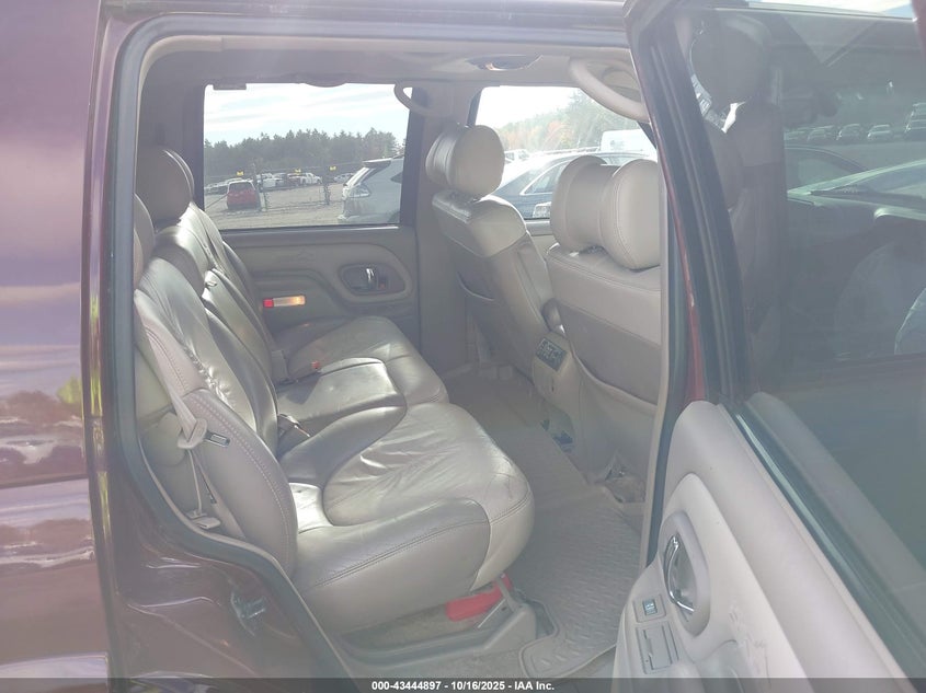 1999 GMC Yukon Denali VIN: 1GKEK13R8XR914474 Lot: 43444897