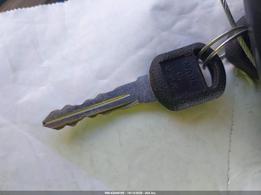 1998 Chevrolet K1500 Fleetside VIN: 2GCEK19R8W1255614 Lot: 43445160