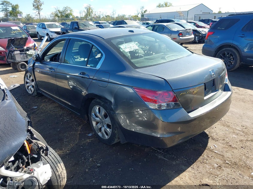 JHMCP26888C032530 2008 HONDA ACCORD photo no. 3