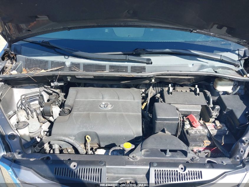 2015 Toyota Sienna Xle 7 Passenger/Xle 8 Passenger/Xle Premium 8 Passenger VIN: 5TDYK3DCXFS655064 Lot: 43445181