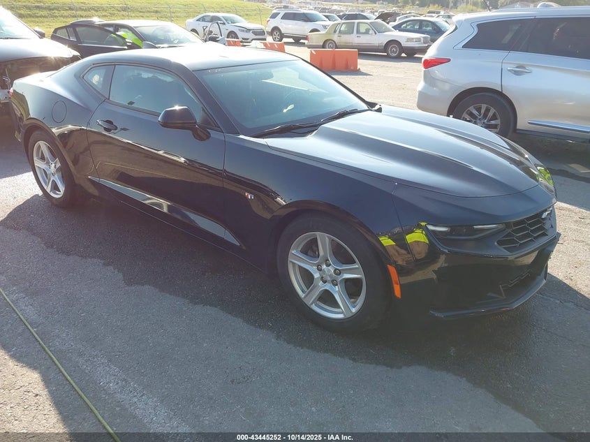 CHEVROLET CAMARO 1LT