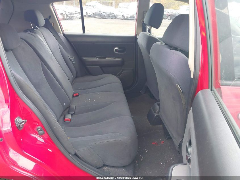 2009 Nissan Versa 1.8S VIN: 3N1BC13E59L374040 Lot: 43445283