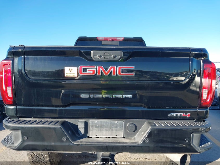 1GT49PEY7NF357341 2022 GMC SIERRA photo no. 8