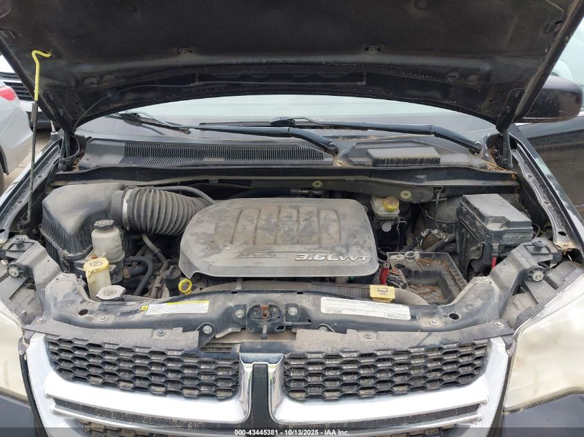 2011 Dodge Grand Caravan Crew VIN: 2D4RN5DG2BR662283 Lot: 43445381