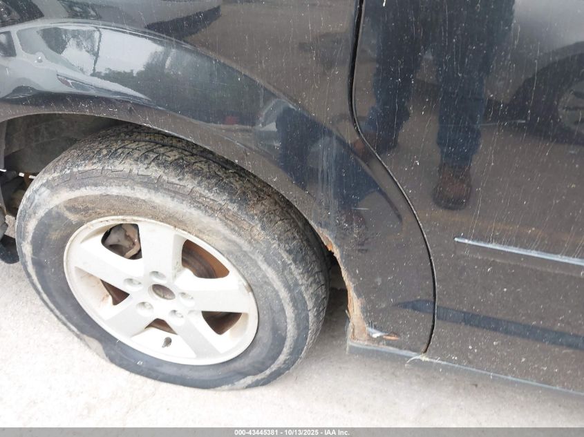 2011 Dodge Grand Caravan Crew VIN: 2D4RN5DG2BR662283 Lot: 43445381