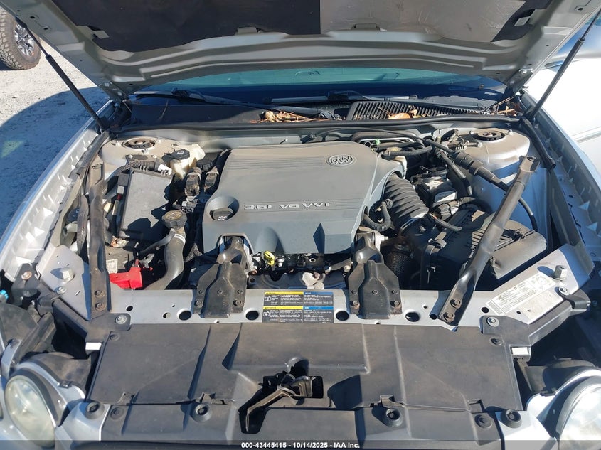 2005 Buick Lacrosse Cxs VIN: 2G4WE567051195666 Lot: 43445415