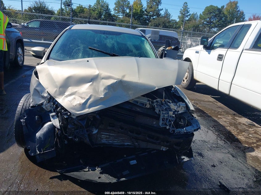 1FADP3K22GL240565 2016 FORD FOCUS photo no. 13