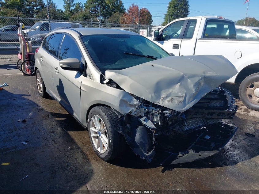 1FADP3K22GL240565 2016 FORD FOCUS photo no. 17