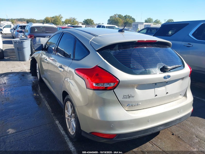 1FADP3K22GL240565 2016 FORD FOCUS photo no. 3