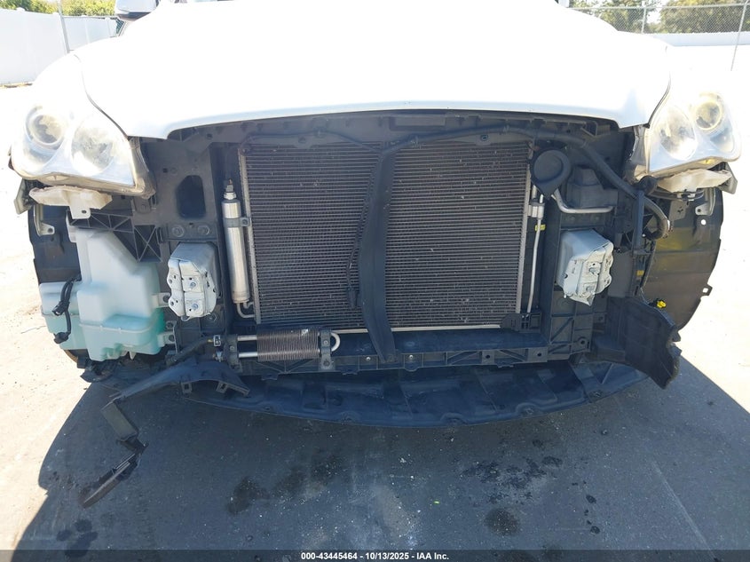 2017 INFINITI QX50 JN1BJ0RP9HM386494