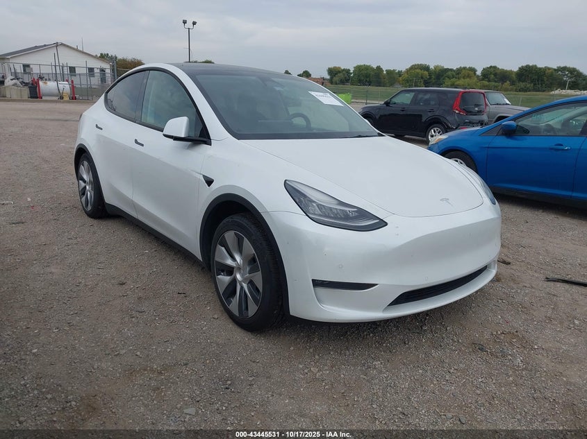 TESLA MODEL Y LONG RANGE DUAL MOTOR ALL-WHEEL DRIVE