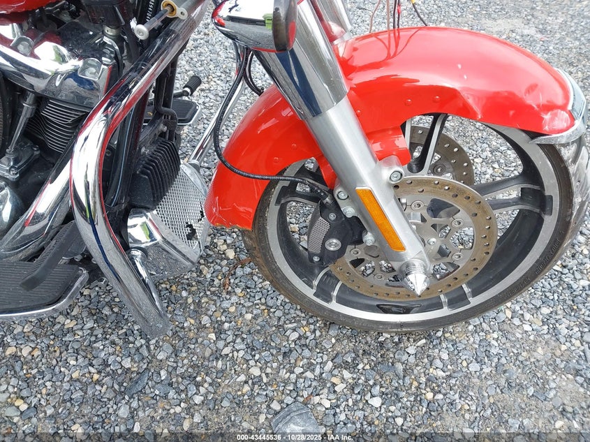 2020 Harley-Davidson Flrt VIN: 1HD1MCP18LB854704 Lot: 43445536