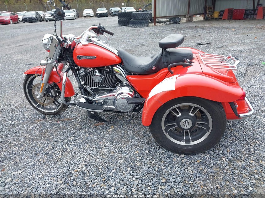 2020 Harley-Davidson Flrt VIN: 1HD1MCP18LB854704 Lot: 43445536