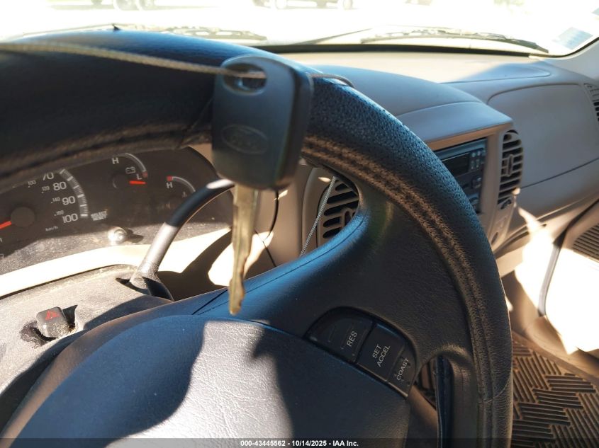 2002 Ford F-150 Lariat/Xl/Xlt VIN: 1FTRX18W82NB89150 Lot: 43445562