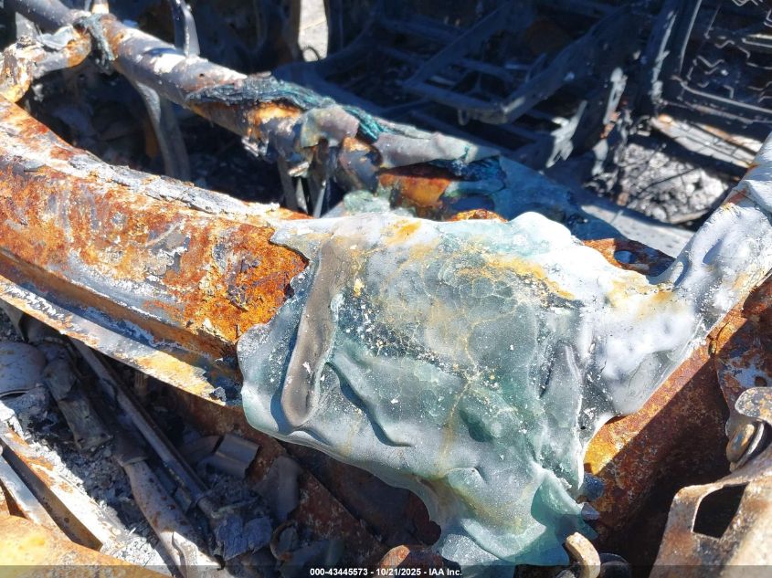 2023 Chevrolet Silverado 3500Hd 4Wd Long Bed Lt VIN: 1GC4YTEY2PF185931 Lot: 43445573