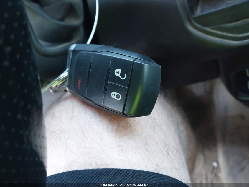 2020 Ram 3500 Tradesman 4X4 8' Box VIN: 3C63RRGL6LG166473 Lot: 43445577