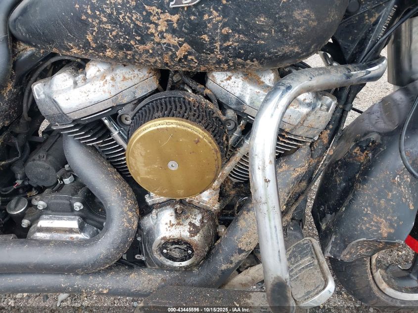 2017 Harley-Davidson Flhx Street Glide VIN: 1HD1KBC1XHB670653 Lot: 43445596