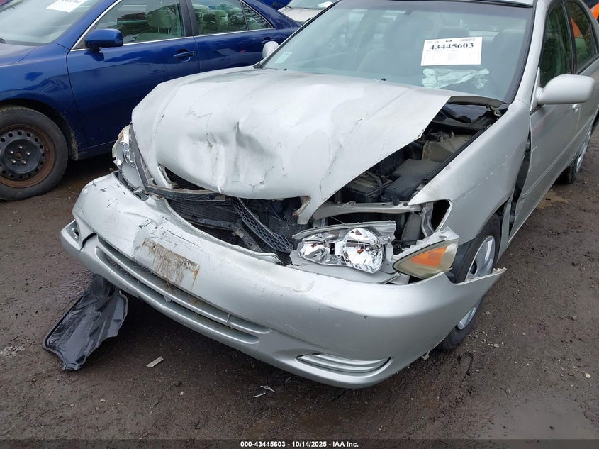 4T1BE32K42U112639 2002 TOYOTA CAMRY photo no. 6