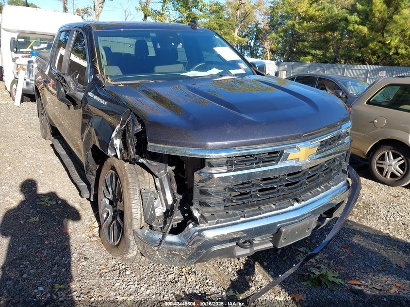 CHEVROLET SILVERADO 1500 4WD STANDARD BED LT