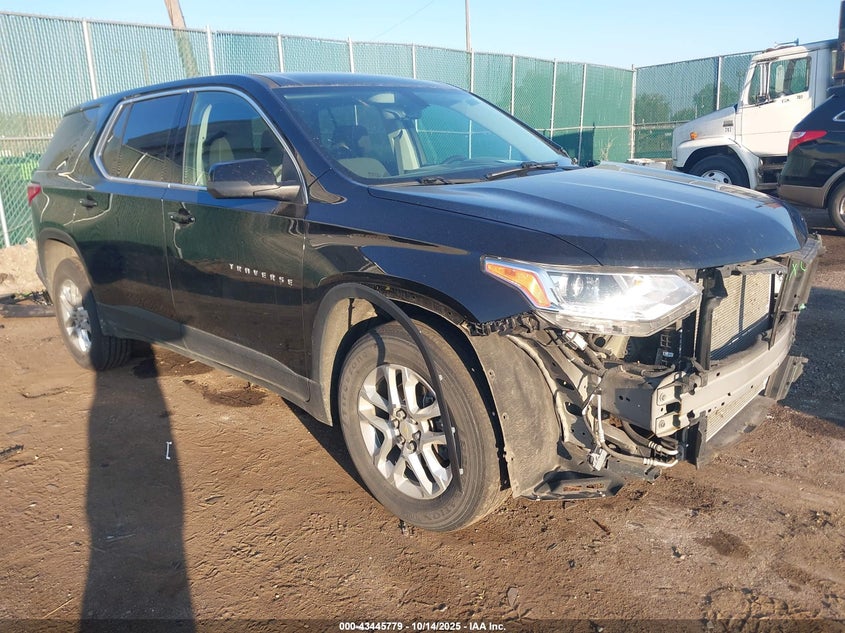 CHEVROLET TRAVERSE AWD LS