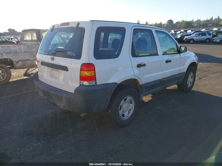 2005 Ford Escape Xls