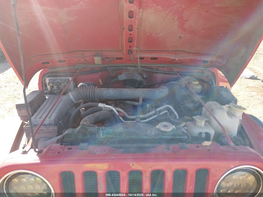 2000 Jeep Wrangler Sport VIN: 1J4FA49S8YP764016 Lot: 43445934
